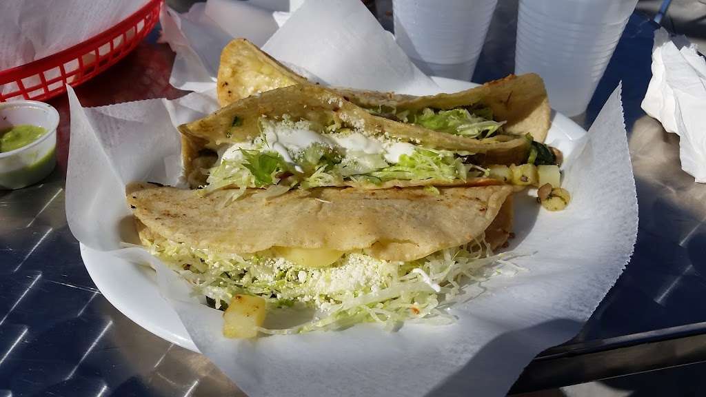 Taqueria Cuernavaca | 1801 Ventura Blvd A, Oxnard, CA 93036, USA | Phone: (805) 981-4111