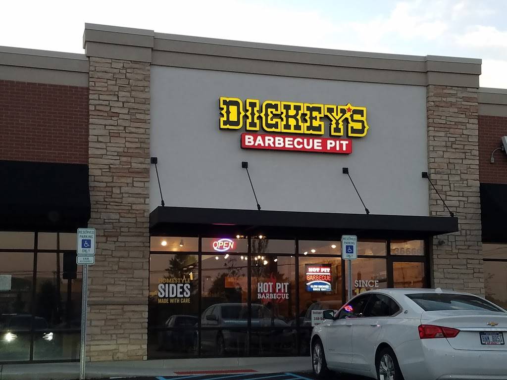 Dickeys Barbecue Pit | 36669 Van Dyke Ave, Sterling Heights, MI 48312, USA | Phone: (586) 221-9010