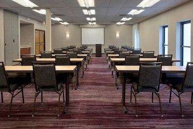 Courtyard by Marriott Boston Milford | 10 Fortune Blvd, Milford, MA 01757, USA | Phone: (508) 634-9500