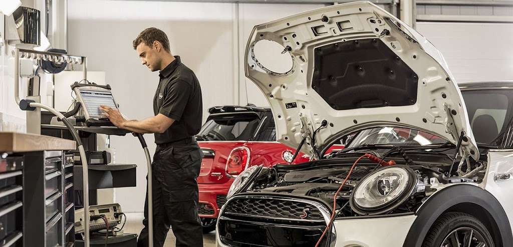 Momentum MINI Service Department | 10000 Southwest Fwy, Houston, TX 77074, USA | Phone: (713) 364-0603 Momentum MINI Service Department | 10000 Southwest Fwy, Houston, TX 77074, USA | Phone: (713) 364-0603