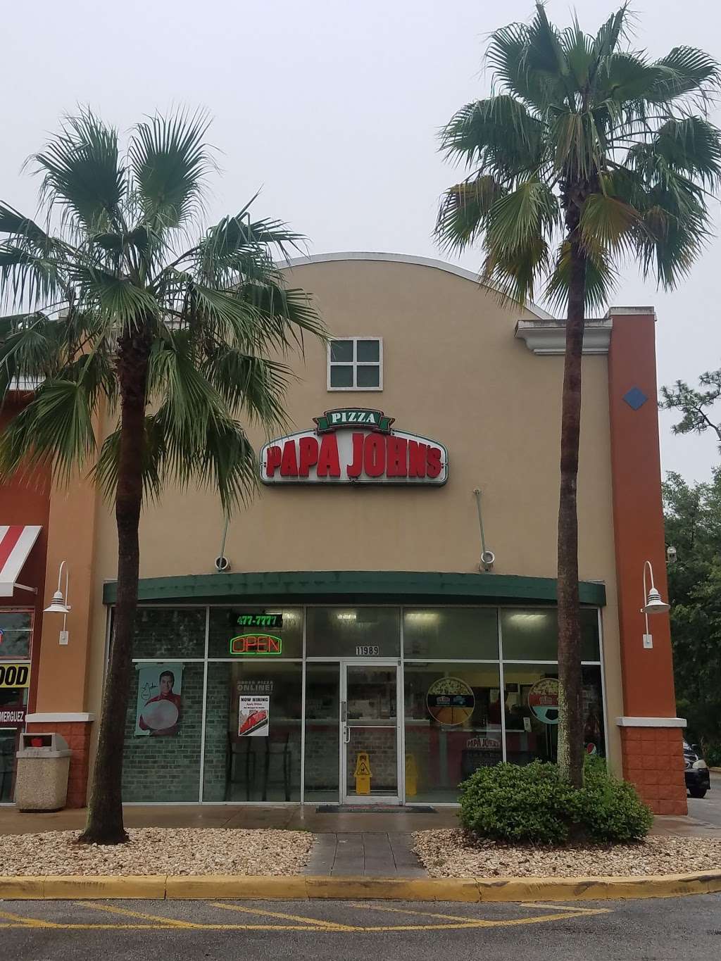 Papa Johns Pizza | 11989 S Apopka Vineland Rd, Orlando, FL 32836 | Phone: (407) 477-7777