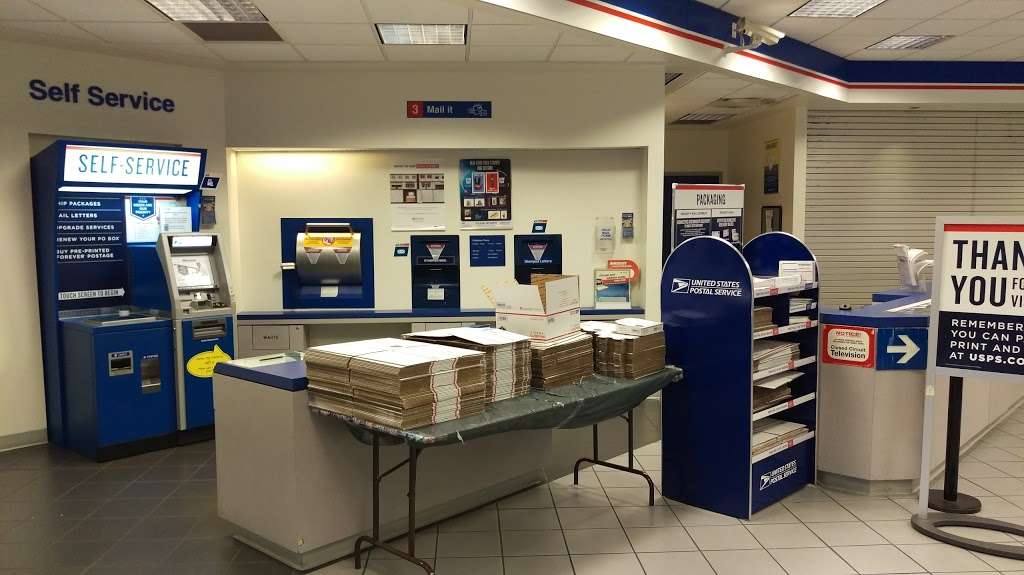 United States Postal Service | 15155 W Colonial Dr, Winter Garden, FL 34787 | Phone: (800) 275-8777