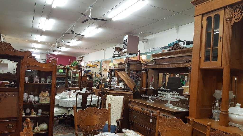 Second Time Around Antiques | 151 S Will Rd, Braidwood, IL 60408, USA | Phone: (815) 458-2034