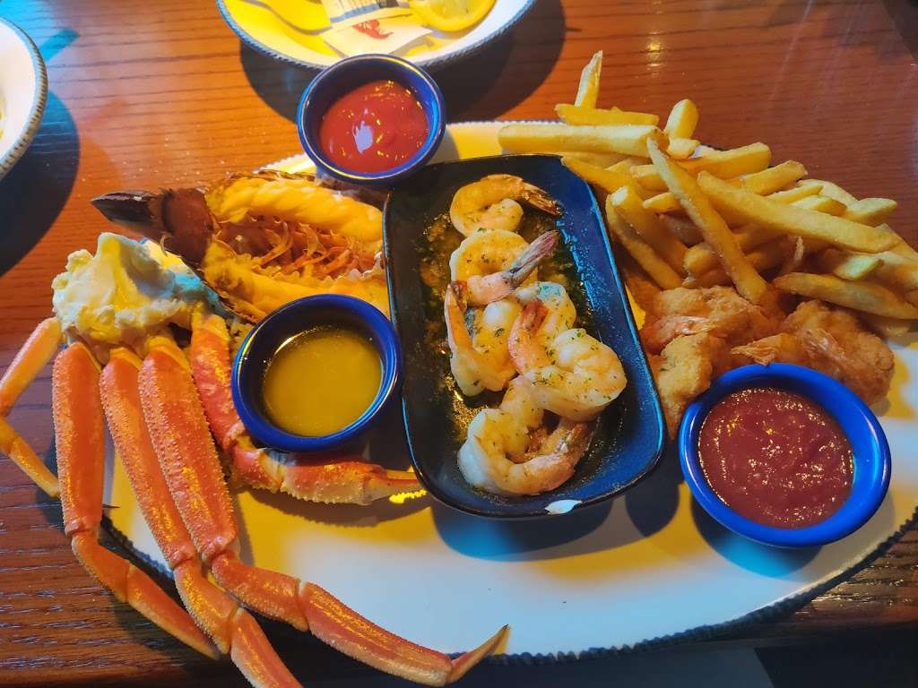 Red Lobster | 1500 Almonesson Rd, Woodbury, NJ 08096, USA | Phone: (856) 232-3849