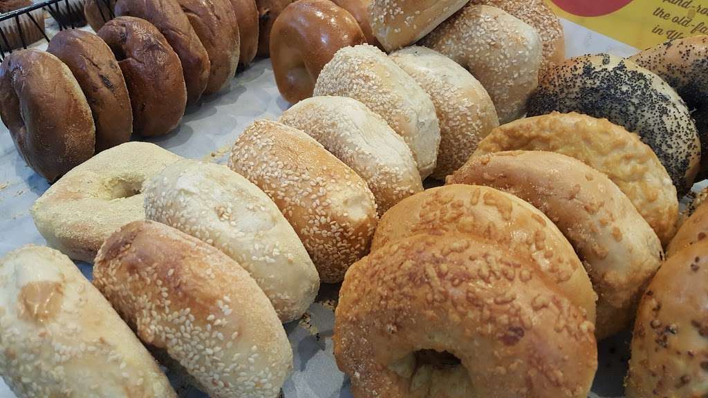Broad Branch Market | 5608 Broad Branch Rd NW, Washington, DC 20015, USA | Phone: (202) 249-8551