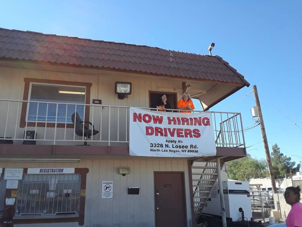 Quality Towing | 2024 Losee Rd, North Las Vegas, NV 89030, USA | Phone: (702) 649-5711