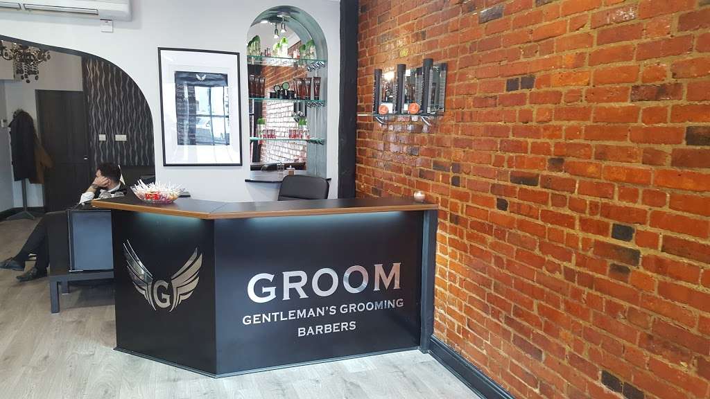Groom Gentlemans Grooming Barbers | 2 New Buildings, Newchapel Road, Lingfield RH7 6BA, UK | Phone: 01342 832211
