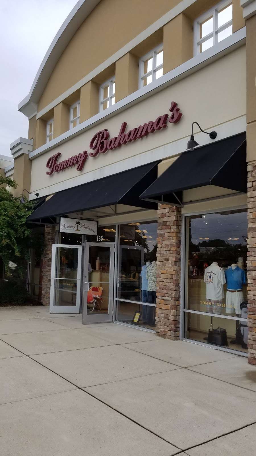 Tommy Bahama Outlet | 135 Outlet Center Dr, Queenstown, MD 21658 | Phone: (410) 827-3866