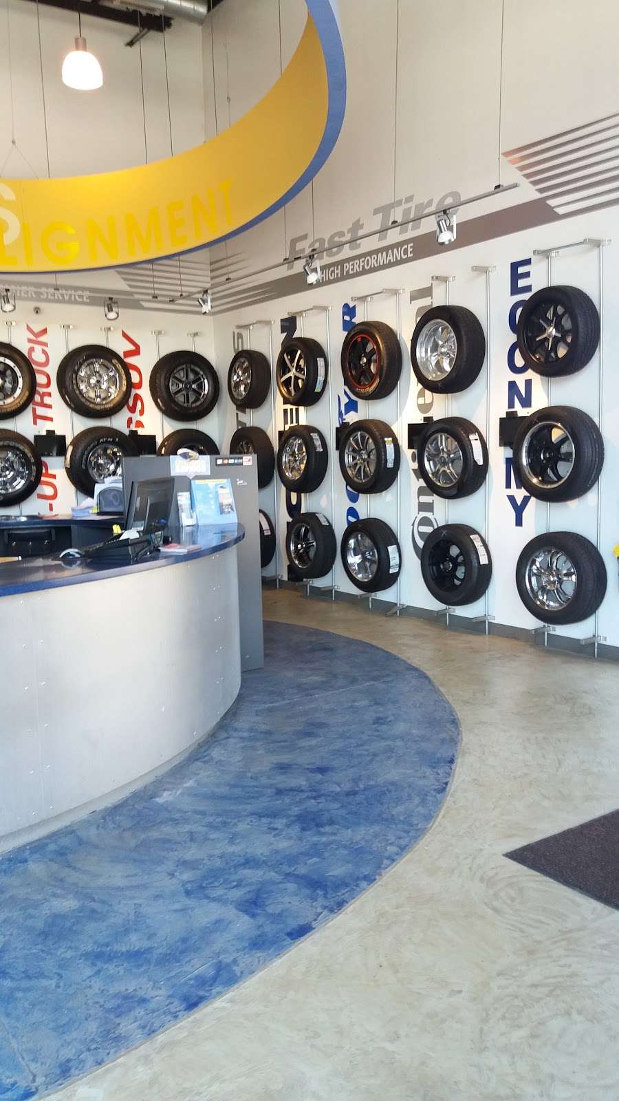 Car-X Tire & Auto / Fast Tire | 474 IL-173, Antioch, IL 60002, USA | Phone: (847) 395-2345