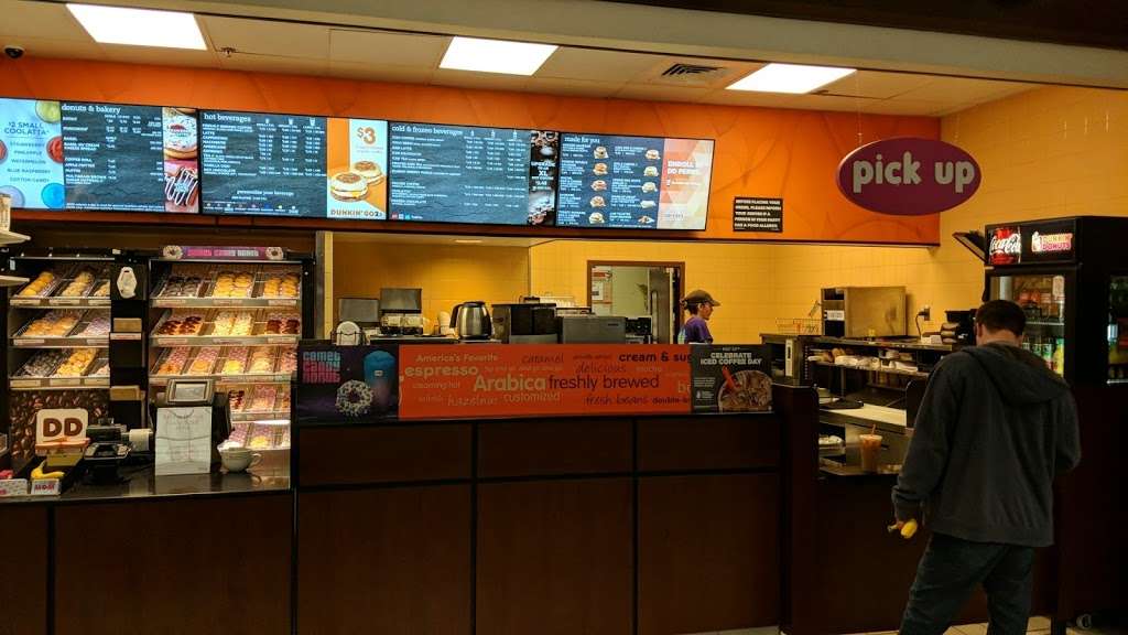 Dunkin | 110 Independence Mall Way #F, Kingston, MA 02364, USA | Phone: (781) 422-2268