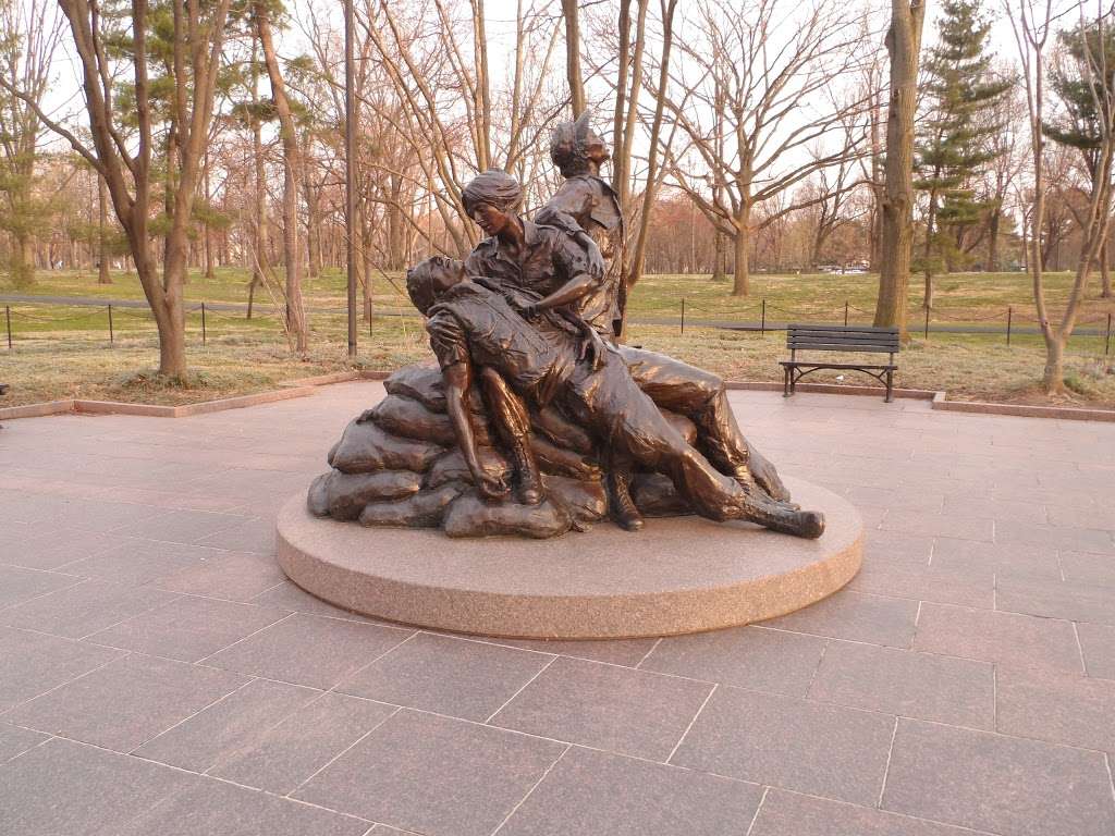 Vietnam Womens Memorial | 5 Henry Bacon Dr SW, Washington, DC 20007, USA | Phone: (202) 426-6841