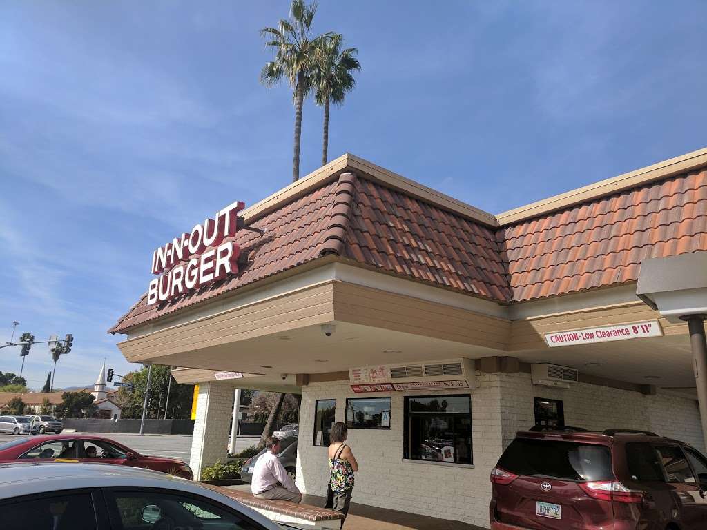 In-N-Out Burger | 420 N Santa Anita Ave, Arcadia, CA 91006 | Phone: (800) 786-1000