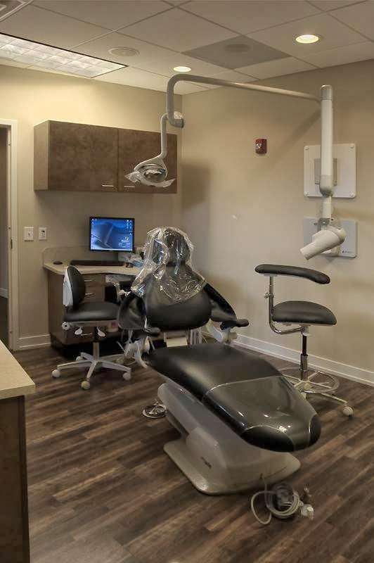 Christopher Pottorff, DMD | 2310 N Huntington Dr, Algonquin, IL 60102 | Phone: (847) 854-1200