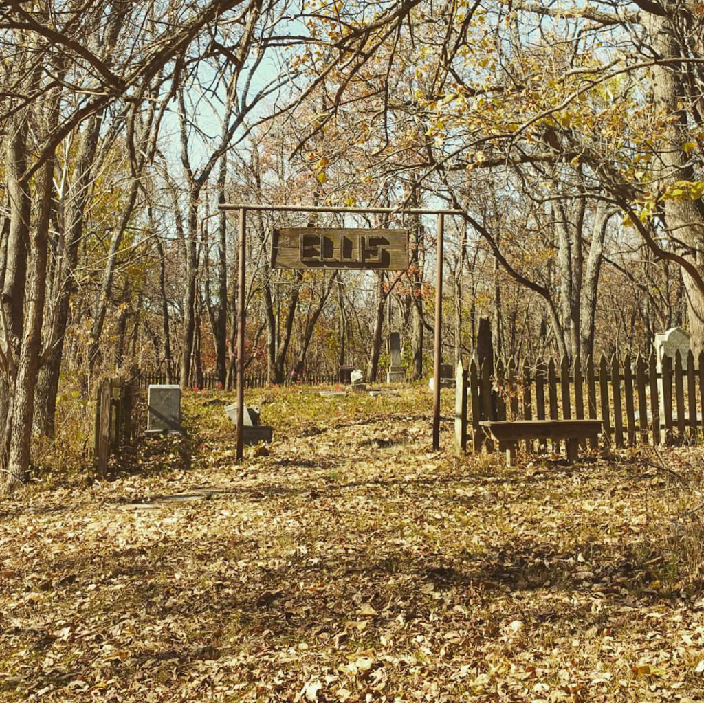 Ellis Cemetery | on the grounds of the Presbyterian Center, or "Presbyterian Camp", Heartland, Blue Springs, MO 64015