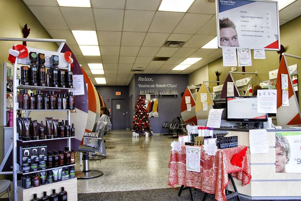 Great Clips | 2942 US-34, Oswego, IL 60543, USA | Phone: (630) 554-5505