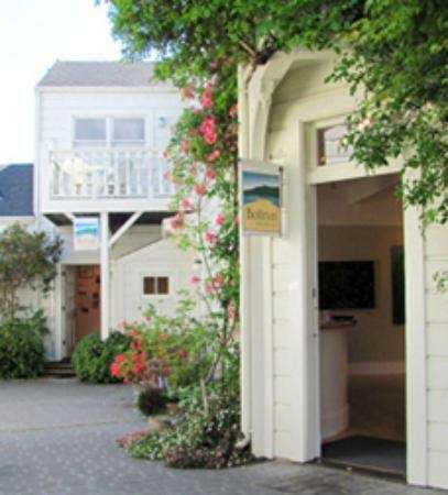 Bolinas Motel | 9 Belvedere Ave, Stinson Beach, CA 94920, USA | Phone: (415) 388-8555