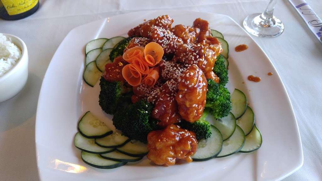 Orchid Asian Fusion Restaurant | 3025 US-130, Delran, NJ 08075 | Phone: (856) 764-3636