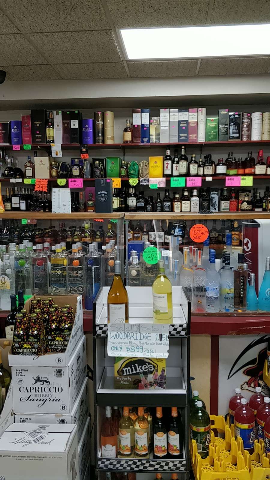Mutts Liquor | 4541 Indian Head Hwy, Indian Head, MD 20640, USA | Phone: (301) 743-5140