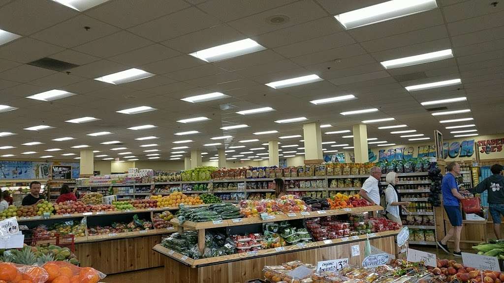 Trader Joes | 2222 N Bellflower Blvd, Long Beach, CA 90815, USA | Phone: (562) 596-2514