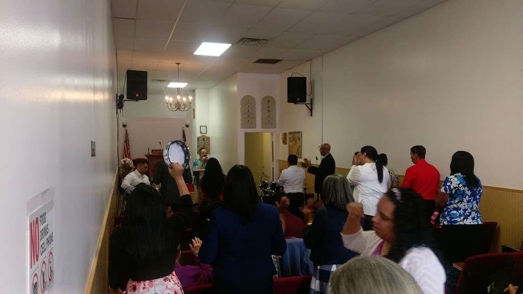 Iglesia Vision Pentecostal El Buen Samaritana | 253 Sound View Ave, Bronx, NY 10473 | Phone: (347) 478-2085