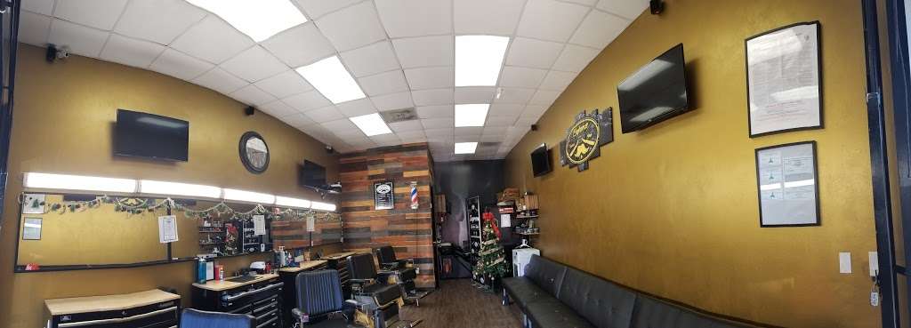 Supreme barbershop | 14150 Van Nuys Blvd #104, Arleta, CA 91331, USA | Phone: (818) 302-6014