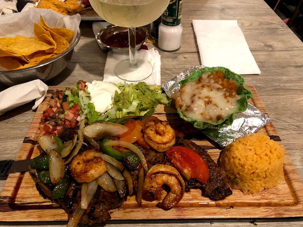Don Julio Mexican Kitchen & Tequila Bar | 551 S Chickasaw Trail, Orlando, FL 32825, USA | Phone: (407) 930-3735