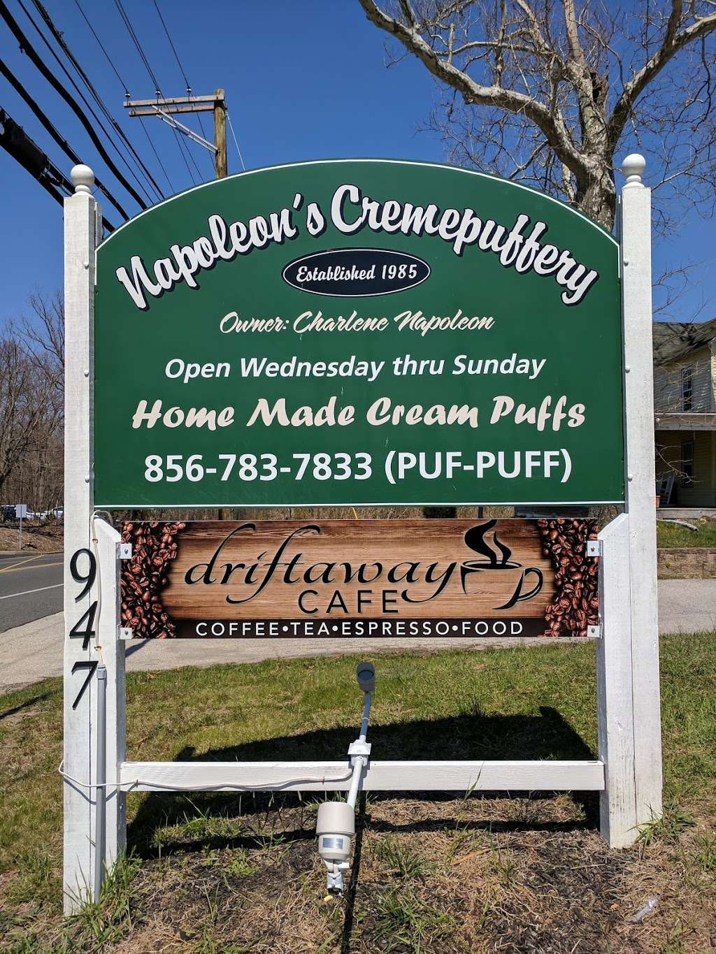 Napoleons Cremepuffery | 947 E Gibbsboro Rd, Lindenwold, NJ 08021, USA | Phone: (856) 783-7833