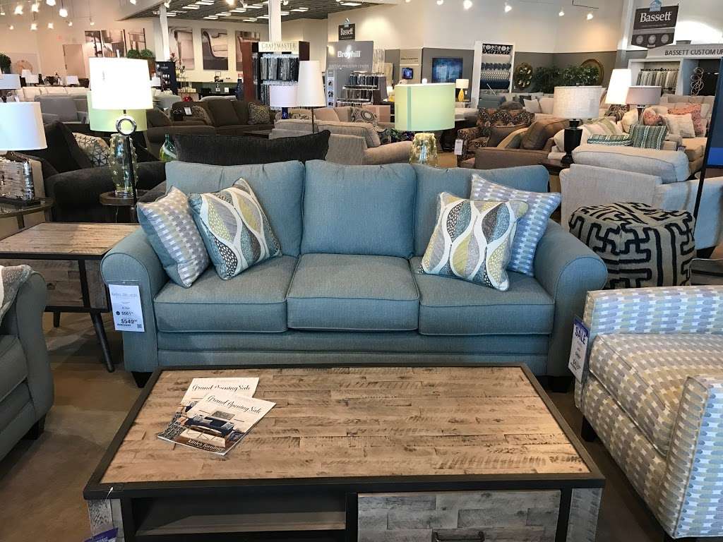 Kittles Furniture - Lafayette | 2659 Maple Point Dr, Lafayette, IN 47905 | Phone: (765) 447-7001