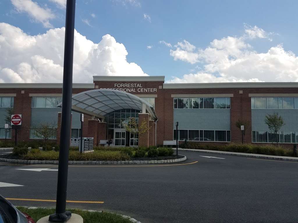 Mercer-Bucks Orthopaedics | 10 Forrestal Rd S, Princeton, NJ 08540, USA | Phone: (609) 606-7080