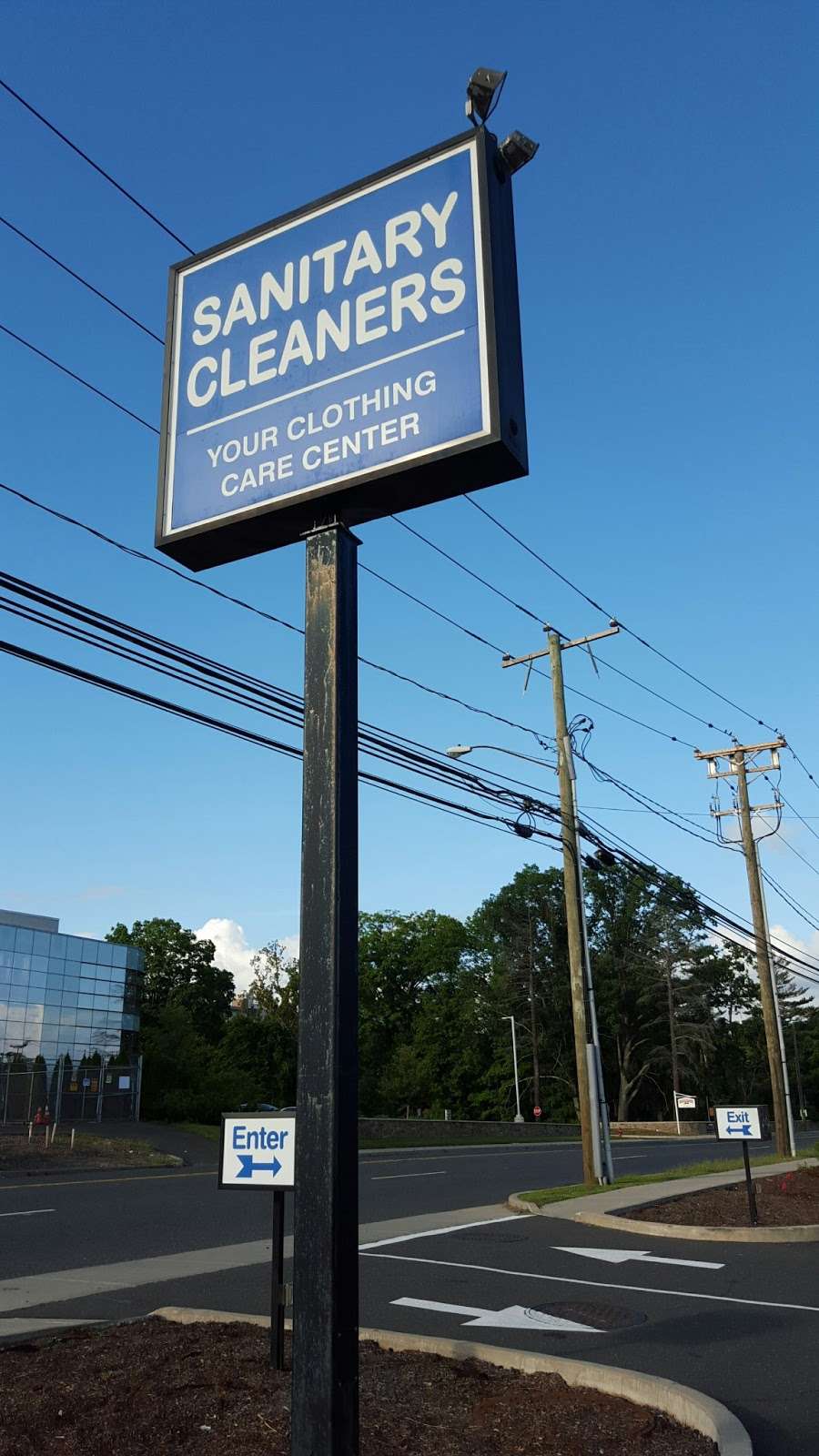 Sanitary Cleaners | 570 Westport Ave, Norwalk, CT 06851, USA | Phone: (203) 847-2411