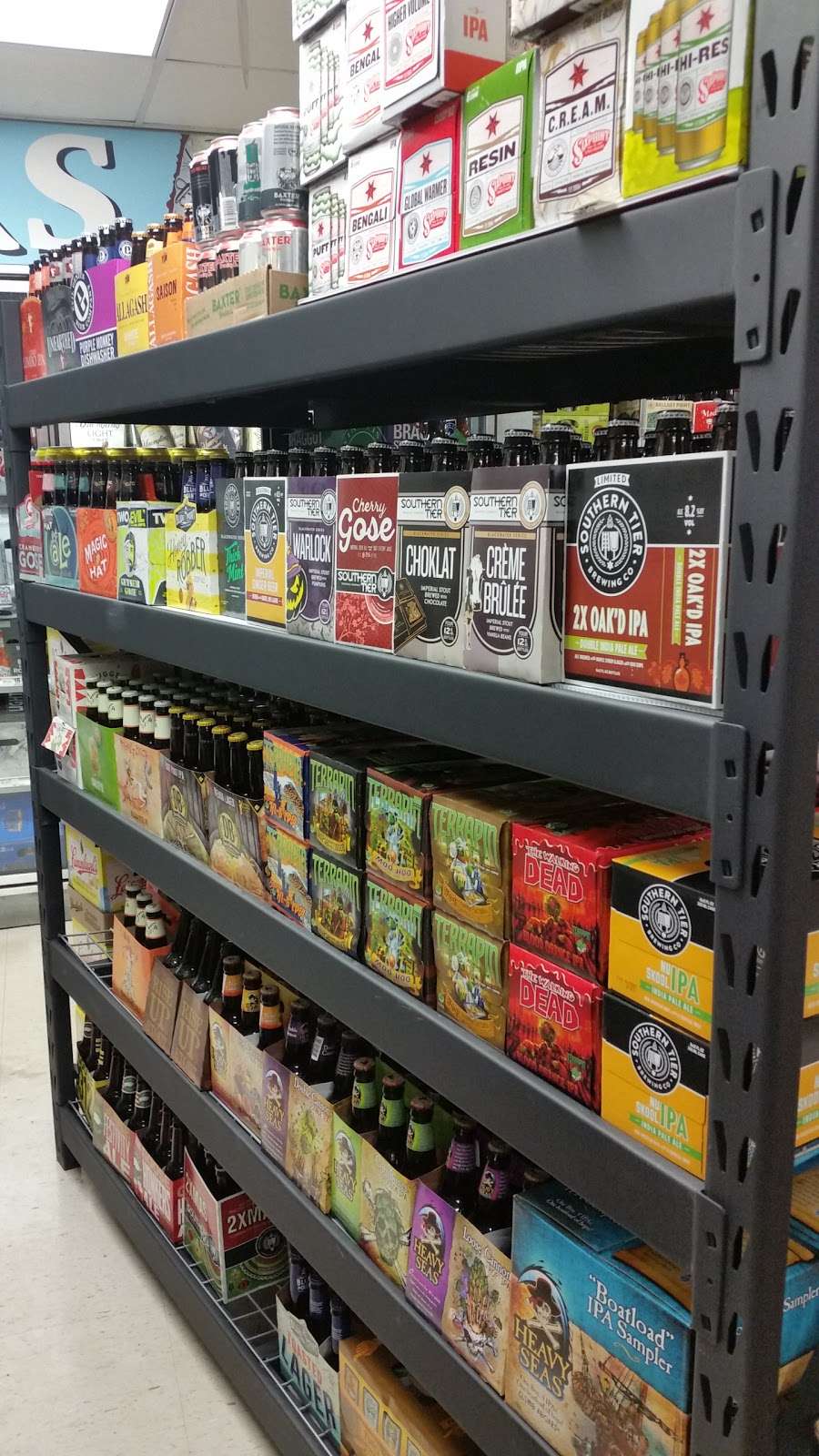 Gateway Liquors, 500 Gateway Blvd, Westville, NJ 08093, USA