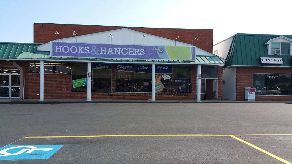 Hooks & Hangers II | 29940 Three Notch Rd, Charlotte Hall, MD 20622 | Phone: (301) 274-3711