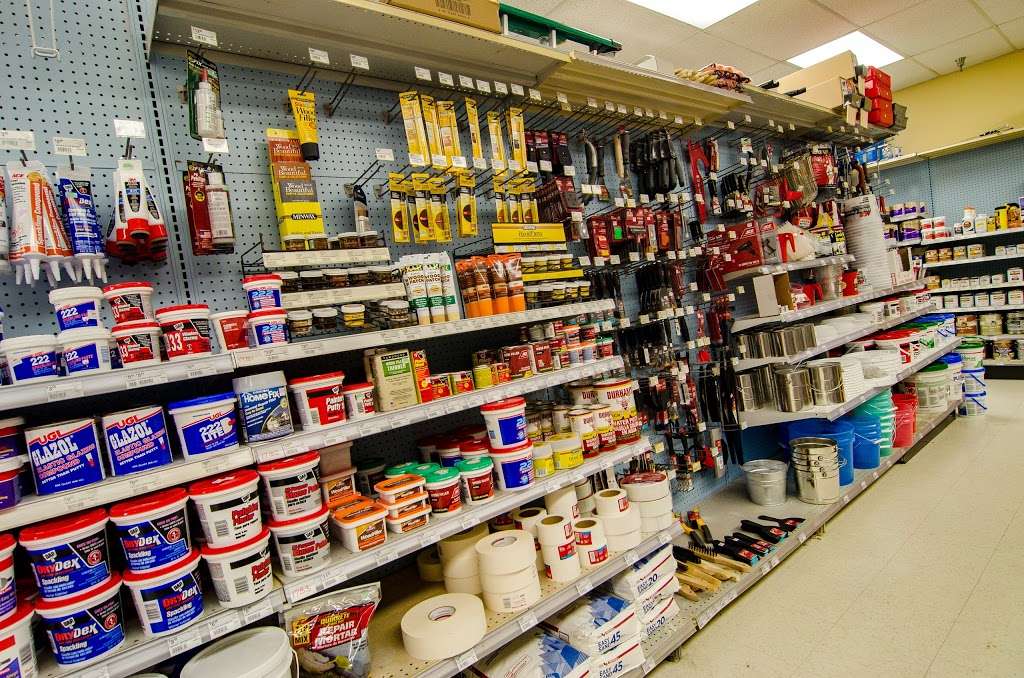 Woodbine Hardware Inc | 13418 Dumfries Rd, Manassas, VA 20112, USA | Phone: (703) 791-7855