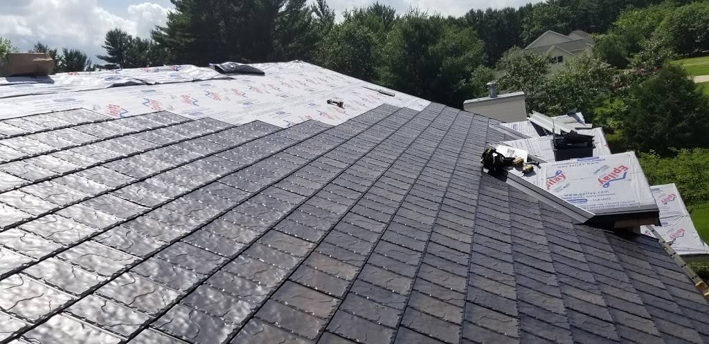 GALLARDO ROOFING LLC | 6426 WI-19, Waunakee, WI 53597, USA | Phone: (608) 658-9935