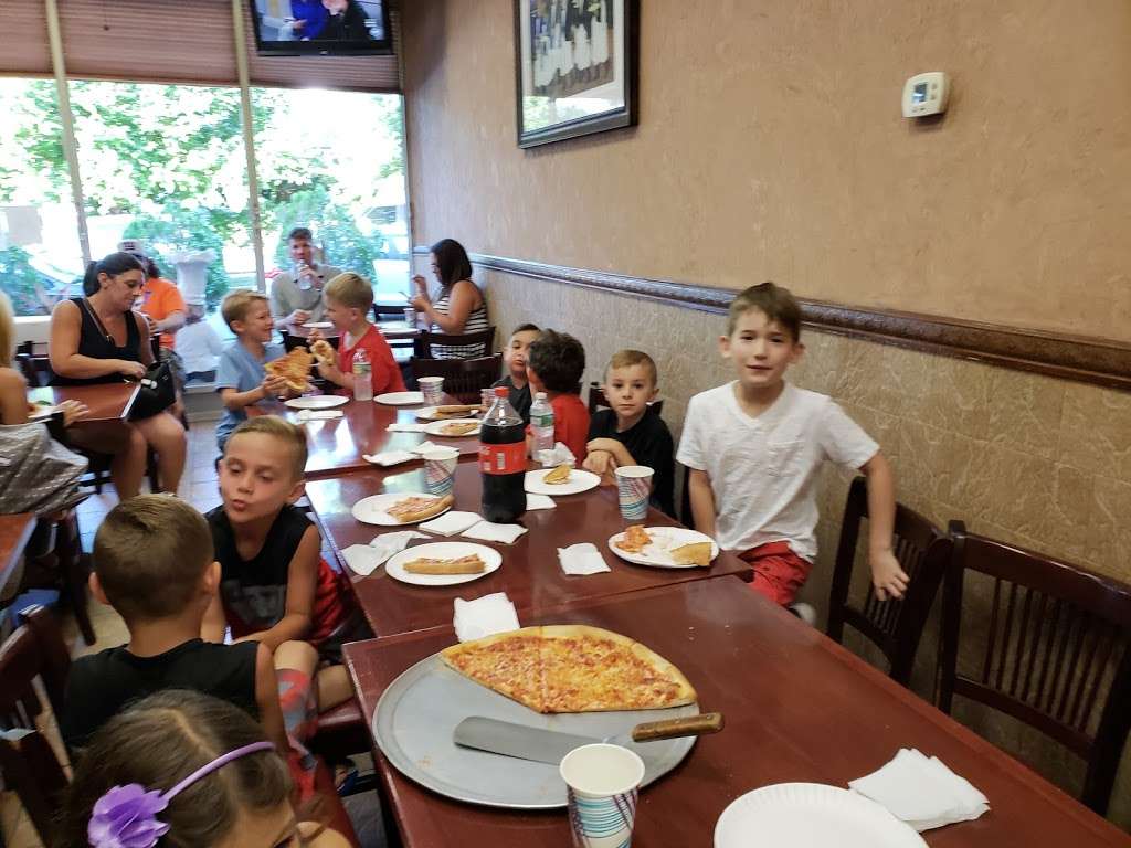 Cafe Rustico | 726 149th St, Whitestone, NY 11357, USA | Phone: (718) 357-3737