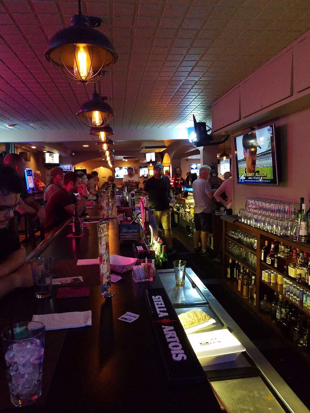 Stubbys Bar and Grille | 254 E Frederick St, Lancaster, PA 17602, USA | Phone: (717) 394-1635