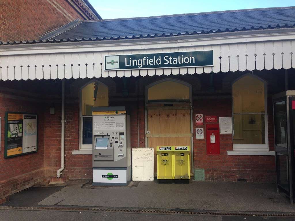 Lingfield Station | Lingfield RH7 6EH, UK