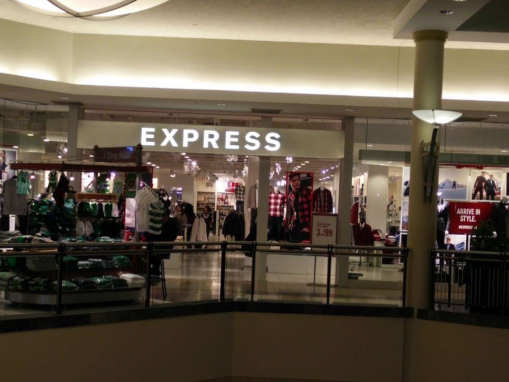 Express | 1250 Baltimore Pike, Springfield, PA 19064, USA | Phone: (610) 543-5128