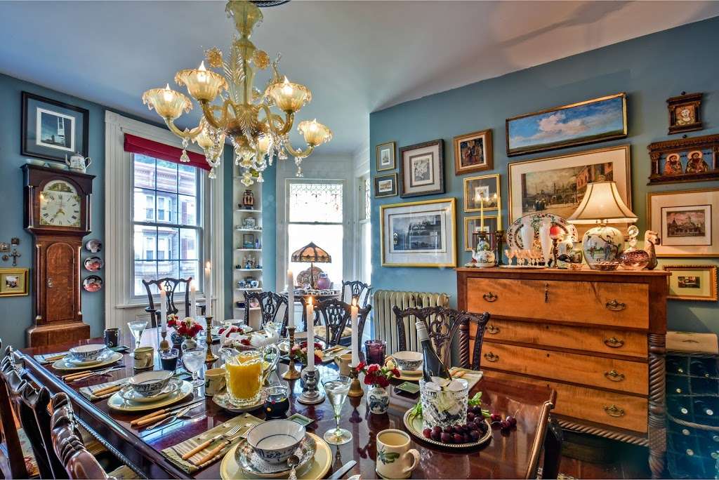 The Parsonage Bed and Breakfast | 61 W Broadway, Jim Thorpe, PA 18229, USA | Phone: (570) 325-4462