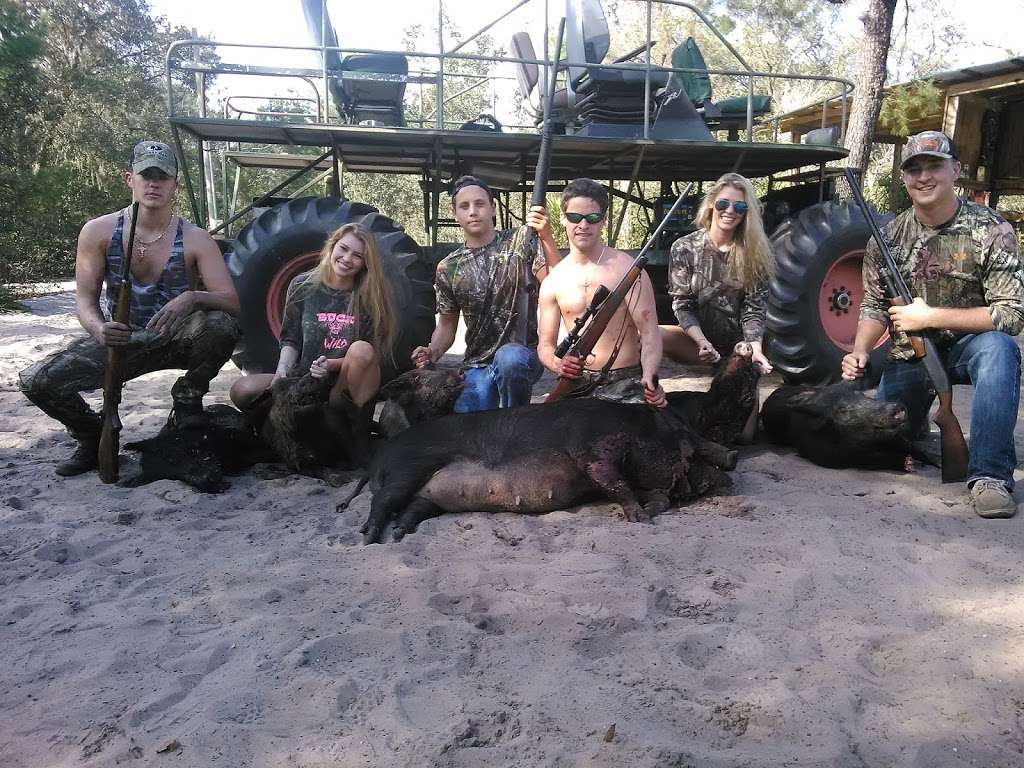 Stones Guided Hunts Inc. | 7861 Jewell Ln, Lake Wales, FL 33898, USA | Phone: (407) 376-2870