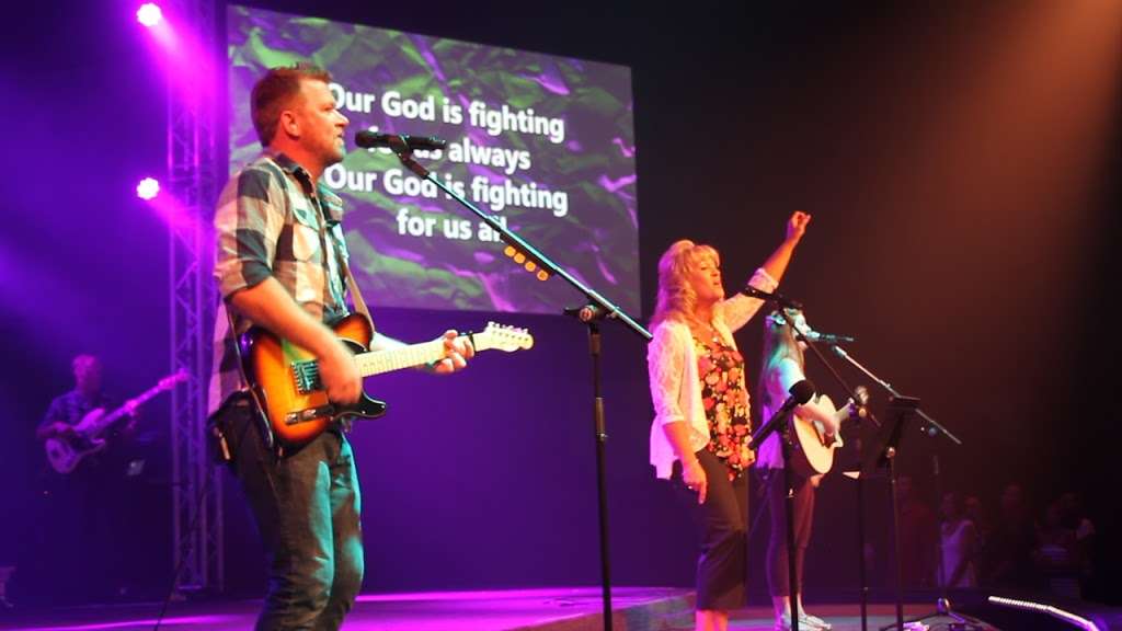 Christ Community Church | 1301 15th St, Greeley, CO 80631, USA | Phone: (970) 353-1159