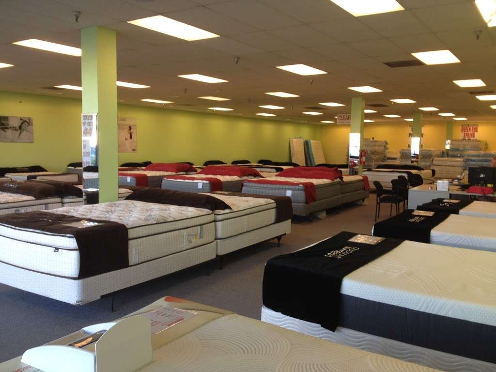 Discount Mattress | 560 south, IL-59, Naperville, IL 60540 | Phone: (630) 922-6300