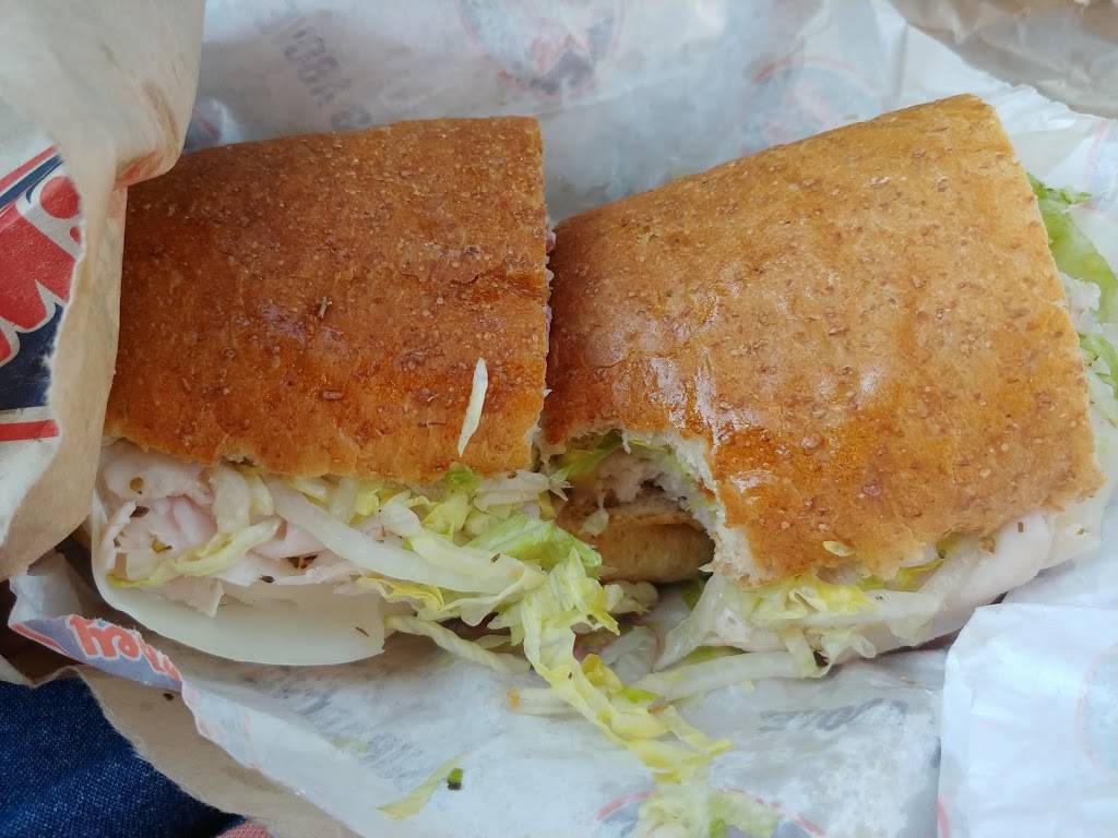 Jersey Mikes Subs | 4715 Coffee Rd, Bakersfield, CA 93308, USA | Phone: (661) 588-2711