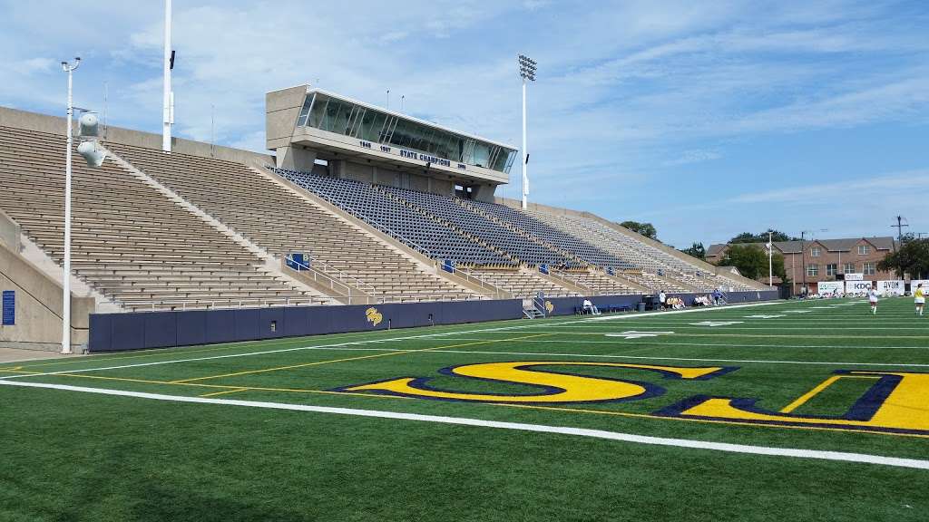 Highlander Stadium | 4233 Grassmere Ln, Dallas, TX 75205, USA | Phone: (214) 780-3031