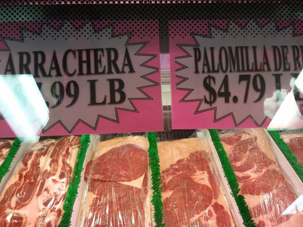 La Guelaguetza Supermarket | 2425 S Hillside St #300, Wichita, KS 67216, USA | Phone: (316) 425-8284