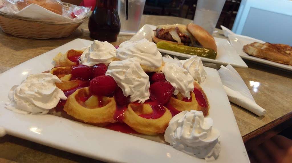 Als Place | 1603 N Bloomington St, Streator, IL 61364, USA | Phone: (815) 672-1194