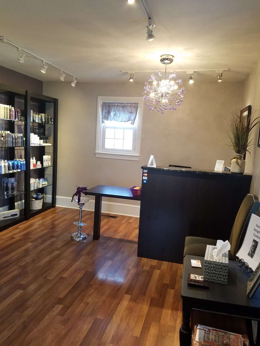 Salon Olivia | 3910 Providence Rd, Newtown Square, PA 19073, USA | Phone: (610) 359-0600