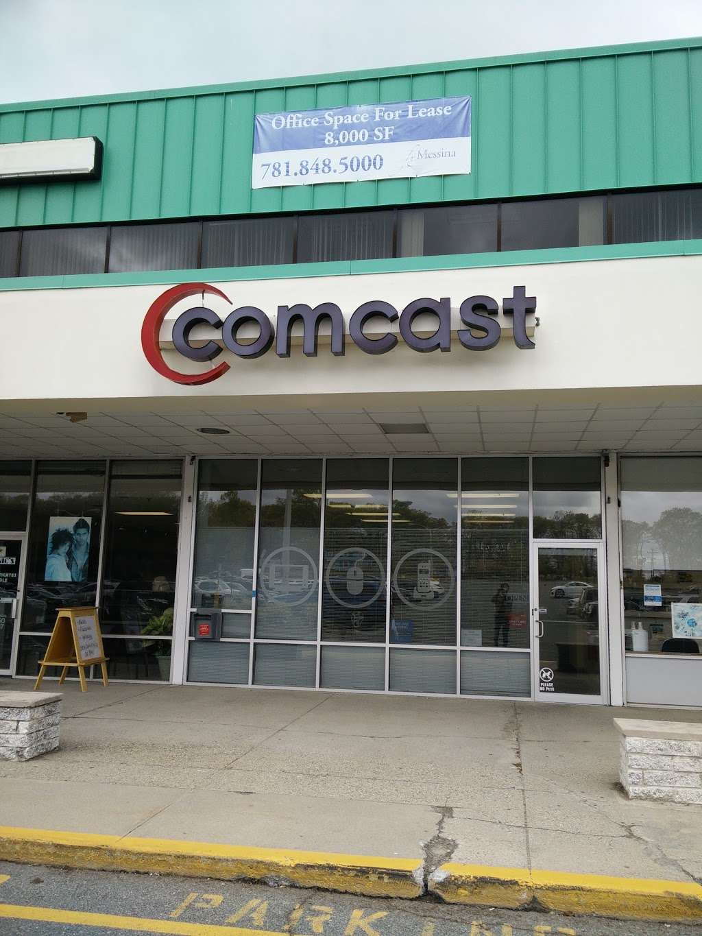 Comcast Service Center | 719 Granite St, Braintree, MA 02184, USA | Phone: (800) 266-2278