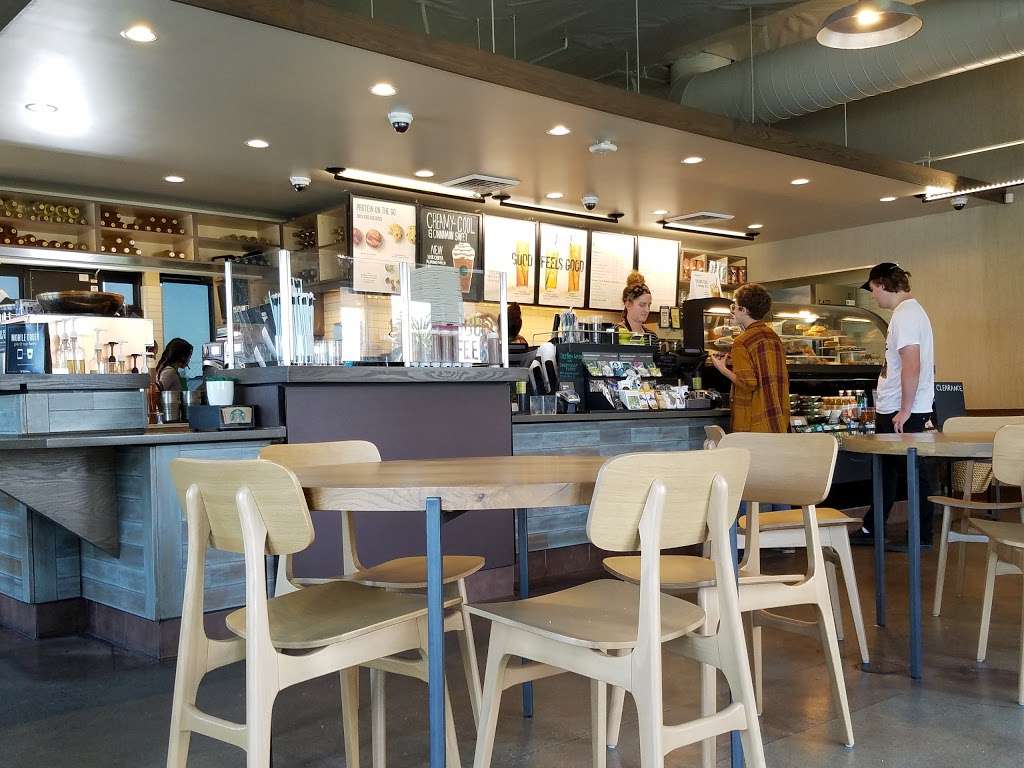 Starbucks | 905 Orpheus Ave #103, Encinitas, CA 92024 | Phone: (760) 436-1125