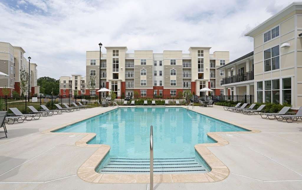 Aquia Fifteen Apartments at Towne Center | 15 Town Square Circle, Stafford, VA 22554, USA | Phone: (866) 871-9901